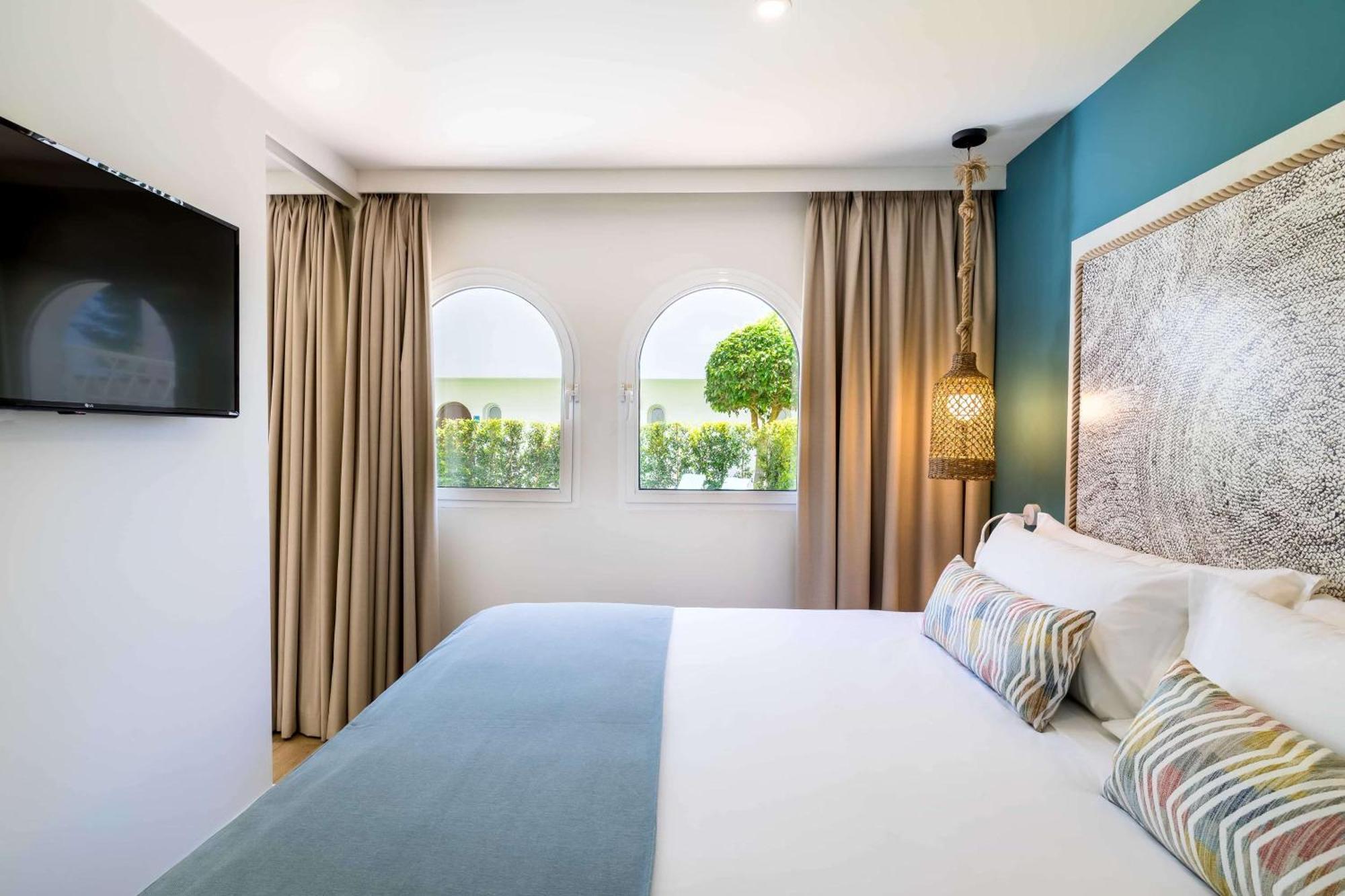فندق Occidental Torremolinos Playa المظهر الخارجي الصورة