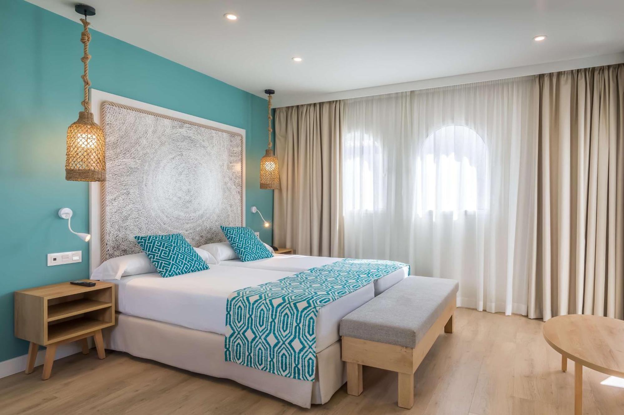 فندق Occidental Torremolinos Playa المظهر الخارجي الصورة